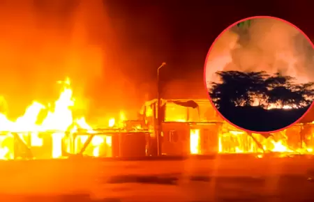 Dantesco incendio deja 16 viviendas afectadas y m�ltiples robos en Iquitos.