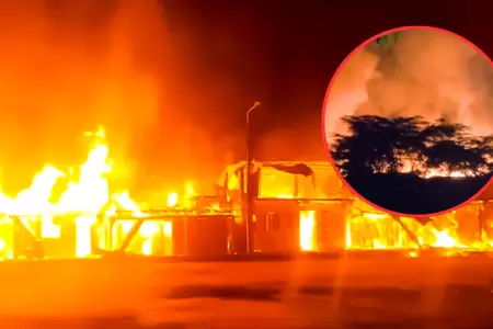 Dantesco incendio deja 16 viviendas afectadas y m�ltiples robos en Iquitos.