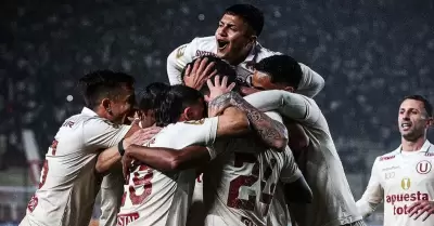 Universitario estar�a detr�s de futbolista peruano que milita en Europa.