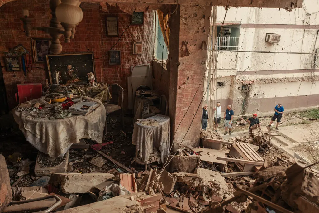 Venezolanos perdieron sus viviendas tras ataque militar de EEUU.