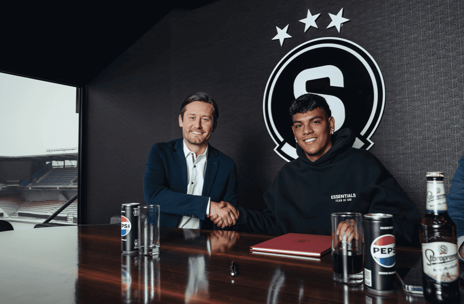 Joao Grimaldo junto a Tom�&scaron; Rosick�