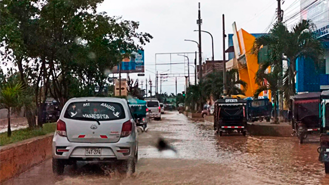 Lima amaneció con lluvias persistentes