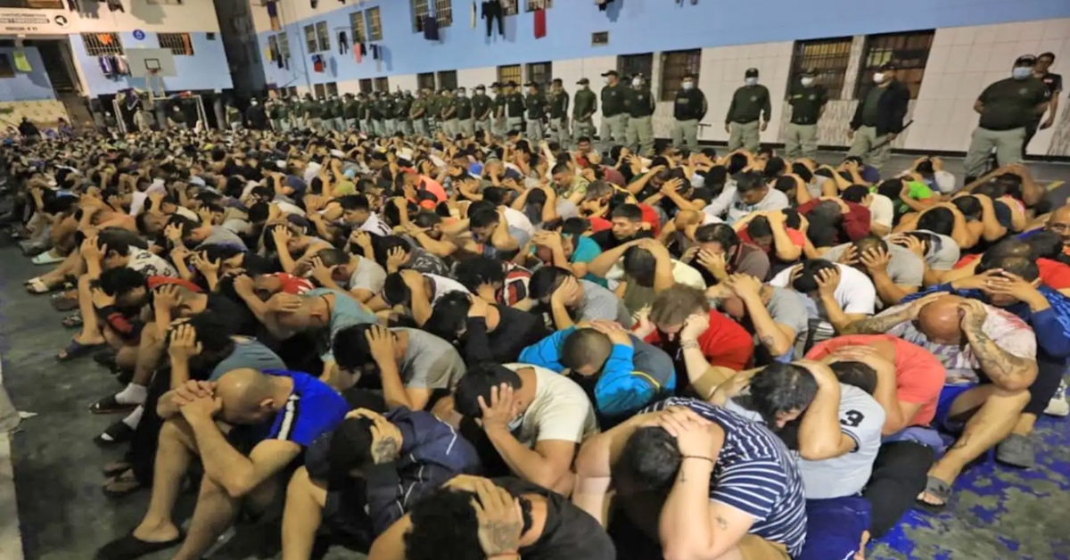 Operativo sorpresa en penal de Lurigancho: Incautan televisores y celulares a 650 internos