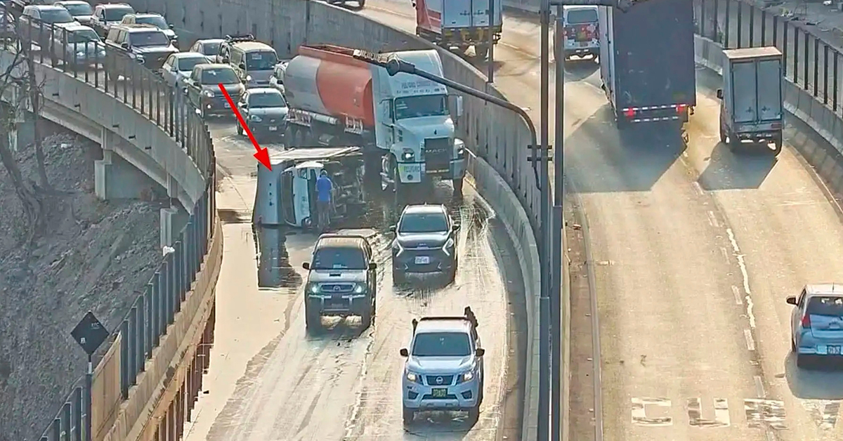 Línea Amarrilla: Cierre de tramo por accidente de tránsito genera intenso tráfico rumbo al Callao