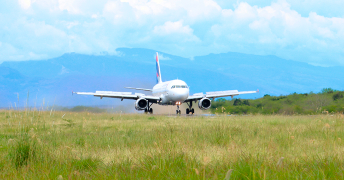 Gobierno impulsará en el 2026 la modernización de un grupo de aeropuertos de siete regiones, anuncia Denisse Miralles
