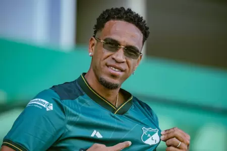 Pedro Gallese es elogiado por prensa colombiana.