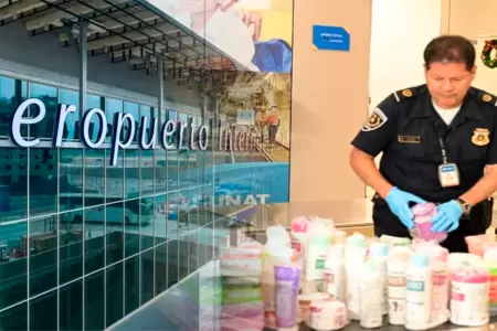 SUNAT interviene m�s de 800 pasajeros por no declarar sus art�culos en el Jorge