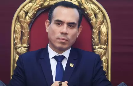 Congreso podr�a plantear moci�n de censura contra Jos� Jer�, asegura experto.