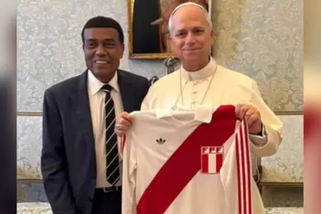 Te�filo Cubillas conoci� al Papa Le�n XIV en Roma.