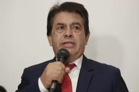 Tom�s G�lvez deslinda del caso 'Cuellos Blancos'