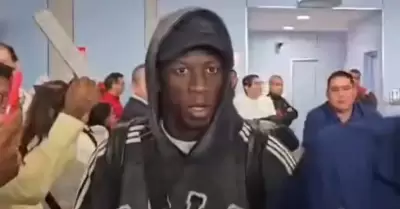 Luis Adv�ncula lleg� a Lima para convertirse en nuevo jugador de Alianza.