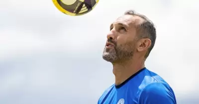 Hern�n Barcos ya eligi� su dorsal en FC Cajamarca