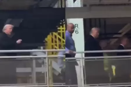 Trump perdi� los papeles con trabajador de Ford que le record� a Jeffrey Epstein