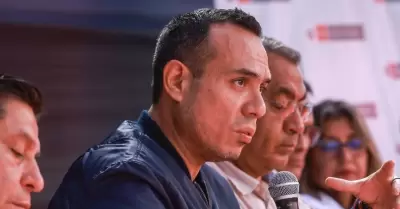 Jos� Jer� asegura no ocultar nada tras reuni�n con empresario chino.