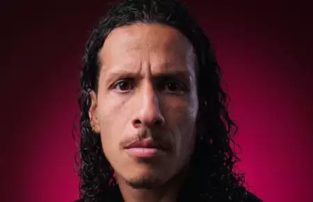 Williams Riveros queda fuera del debut de Universitario