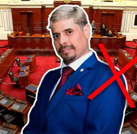 Virgilio Acu�a que el personaje de la far�ndula no participa en el partido.