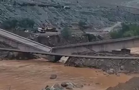 Ca�da de puente en Sancos deja a m�s de 6000 damnificados.