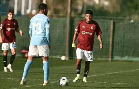 Joao Grimaldo sum� sus primeros minutos con el Sparta Praga