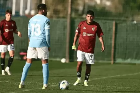 Joao Grimaldo sum� sus primeros minutos con el Sparta Praga