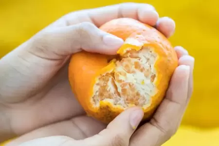 Joven muere tras atragantarse con una mandarina