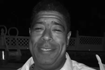 F�lix Rosario muere en viaje a�reo