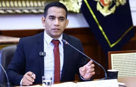 Elvis Vergara informa que la comisi�n de Fiscalizaci�n evaluar� pedir facultades
