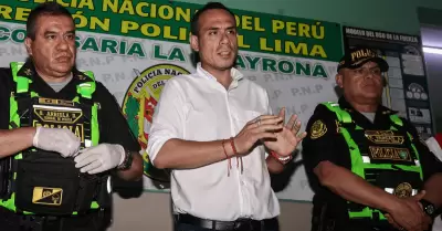 Jos� Jer� se molesta con personal del INPE y lanza fuertes expresiones