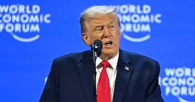 Donald Trump reconoce que se asume como dictador.