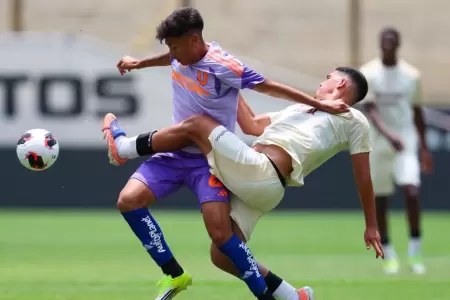 Acci�n en el segundo amistoso entre Universitario y la 'U' de Chile.