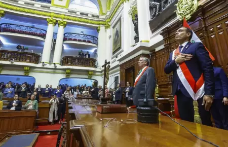 Presentan moci�n de vacancia contra Jos� Jer�