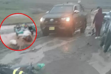 Rayo mata a familia completa mientras viajaba en motocicleta en Espinar