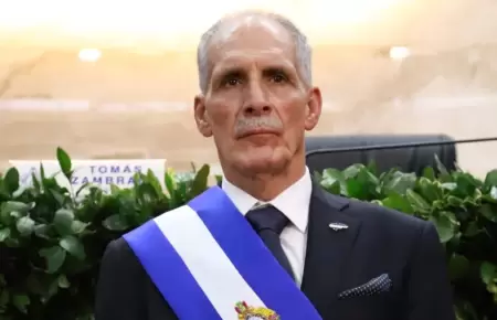 Nasry Asfura asumi� como nuevo presidente de Honduras.