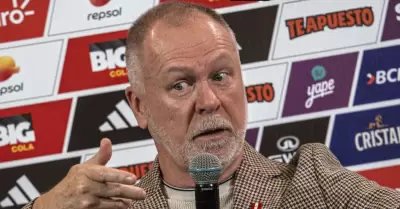 Mano Menezes critic� el cupo de extranjeros en la Liga 1.