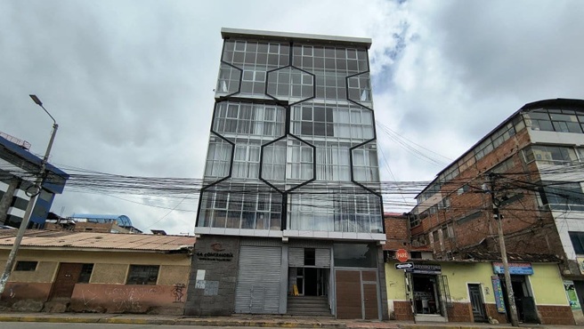 10 municipalidades del Cusco recibieron pagos excesivos de S/ 295 mil, advierte Contralor�a.