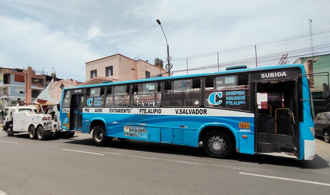 Veh�culos fueron trasladados al dep�sito.