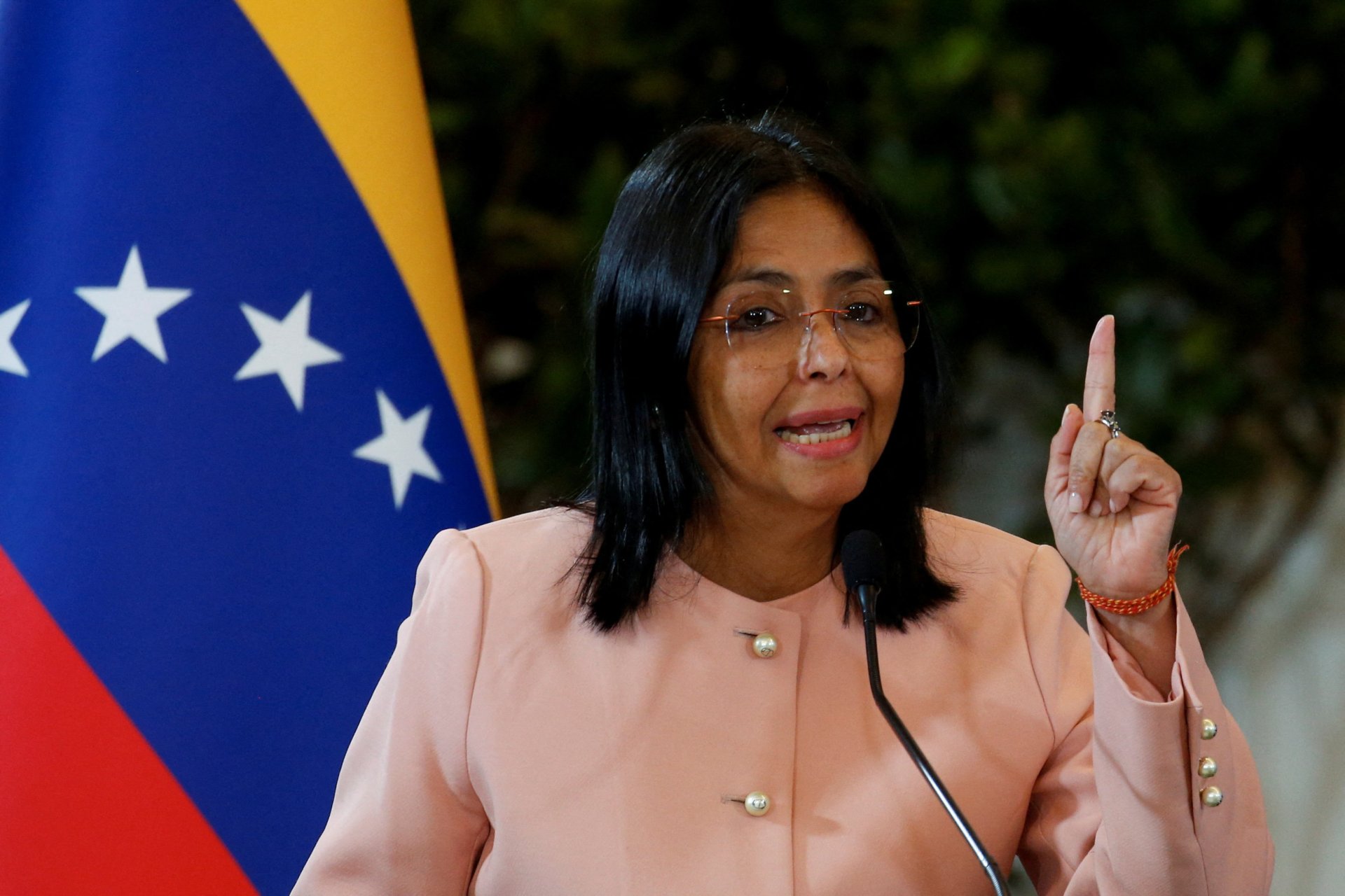 Crisis en Venezuela: Delcy Rodriguez promete elecciones libres... pero sin fecha y bajo fuerte crítica