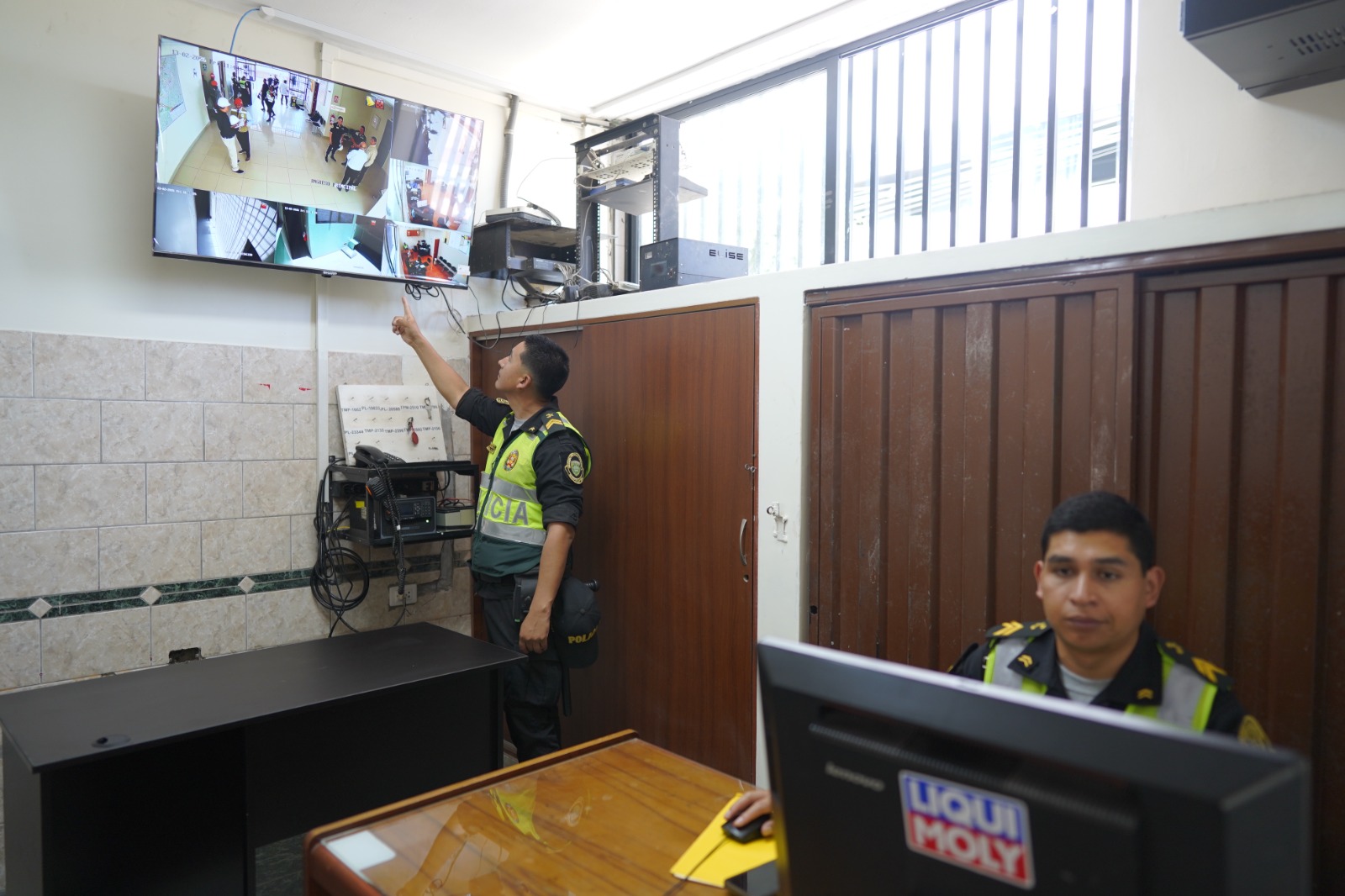 Midis renovó equipos y sistemas de videovigilancia en 20 comisarías de Lima.