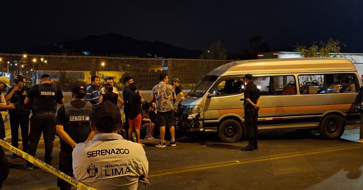 Sujetos asesinan a chofer de combi de la 'Ruta B' en Cercado de Lima: Su familia presenció el ataque