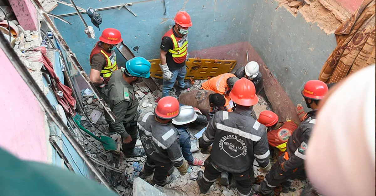 Explosión en edificio residencial dejó al menos 16 muertos y más de 10 heridos: Bajo investigación