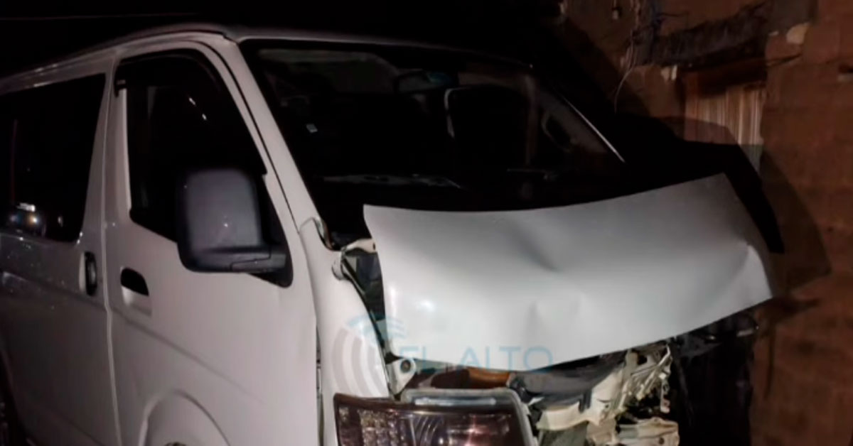 Chofer provoca choque y se da a la fuga: Reportan más de 10 heridos tras el accidente