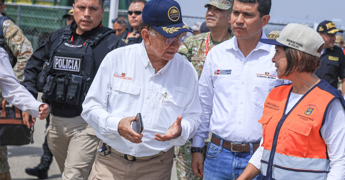 Presidente Balcázar y ministros llegan a Lambayeque por emergencia ante intensas lluvias e inundaciones