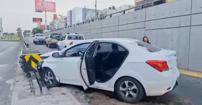 Accidente de tr�nsito en la v. Javier Prado.