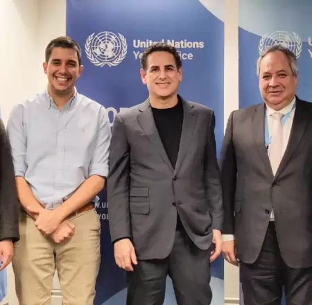 Juan Diego Fl�rez, presidente de Sinfon�a por el Per�, ante la ONU