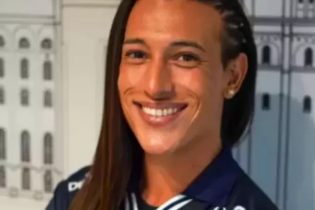 Hist�rico club presenta a su primera jugadora trans