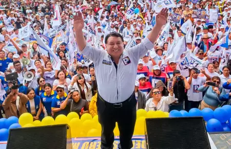 Jos� Luna G�lvez, mitin.