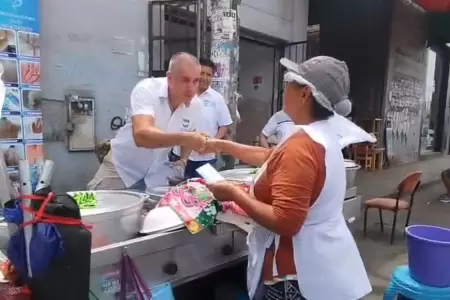 Wolfgang Grozo particip� de una caminata