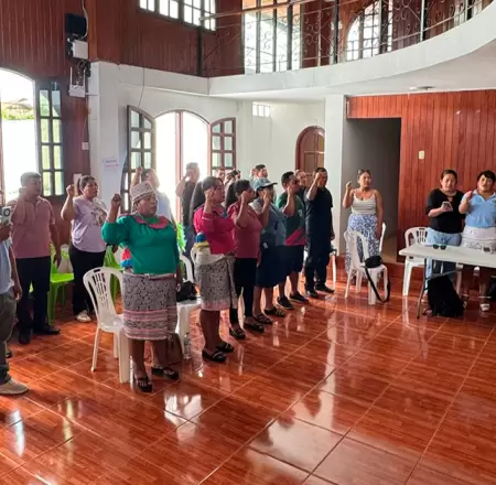 Candidata visti� la Amazon�a peruana.