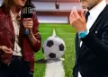 �Famoso DT de f�tbol en problemas?: Bes� a reportera EN VIVO para explicar pol�mica decisi�n del VAR