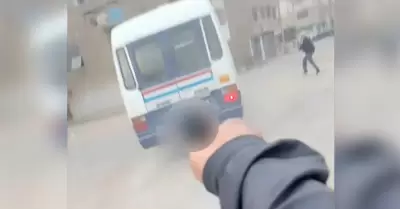 Sicario grab� ataque a bus de transporte p�blico en SMP.