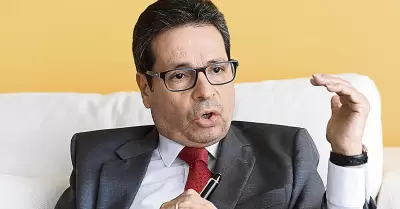 Ex procurador habr�a renunciado por razones personales